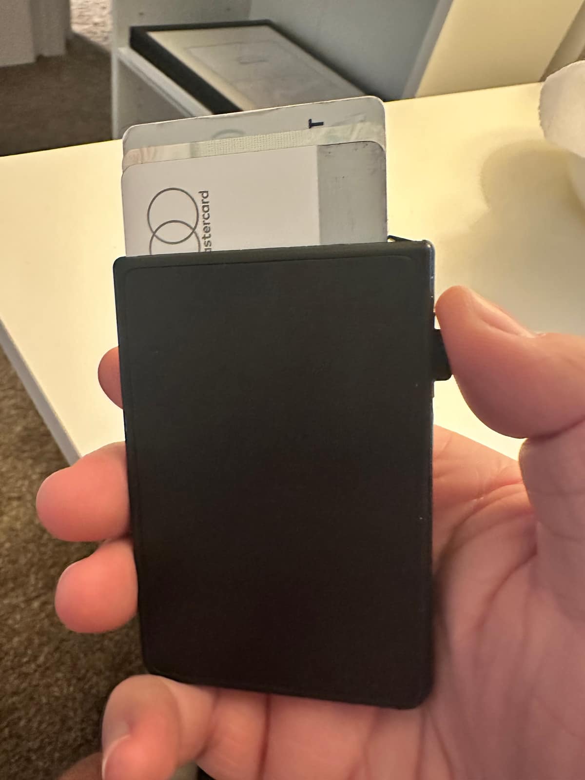 Senose Pop-Up MagSafe Wallet
